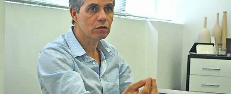 Novo chefe de comunicação do governo demite secretário de imprensa da Presidência