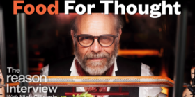 Alton Brown: A TV Chef Offers Food for Thought