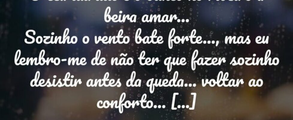O céu durado e o banco no ribeiro a beira amar… So... Charlanes Oliveira Santos