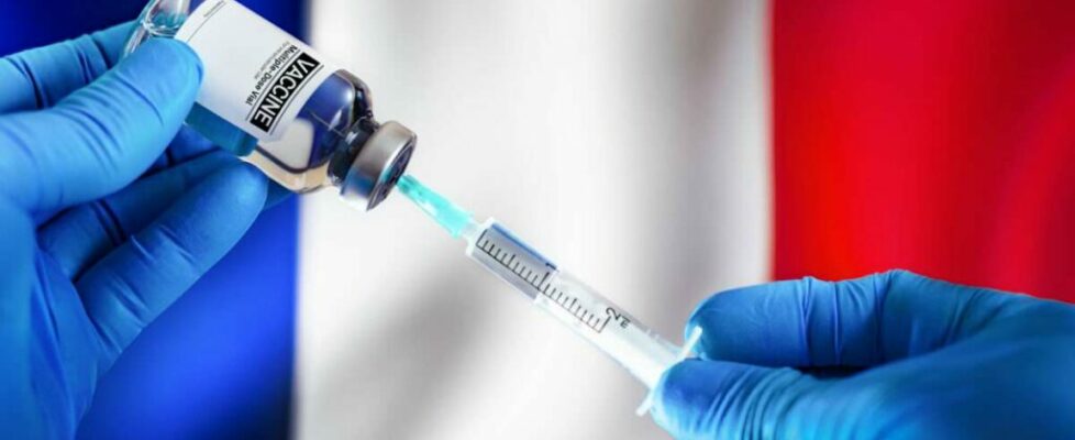 French Study on mRNA COVID-19 Vaccines Finds a Drop in Severe COVID—and No Increase in Deaths