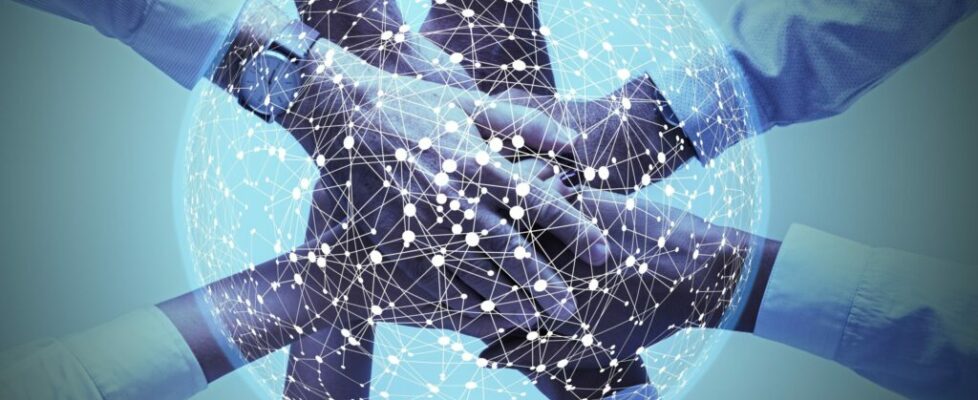 Decentralized Computation: The Hidden Principle Behind Deep Learning